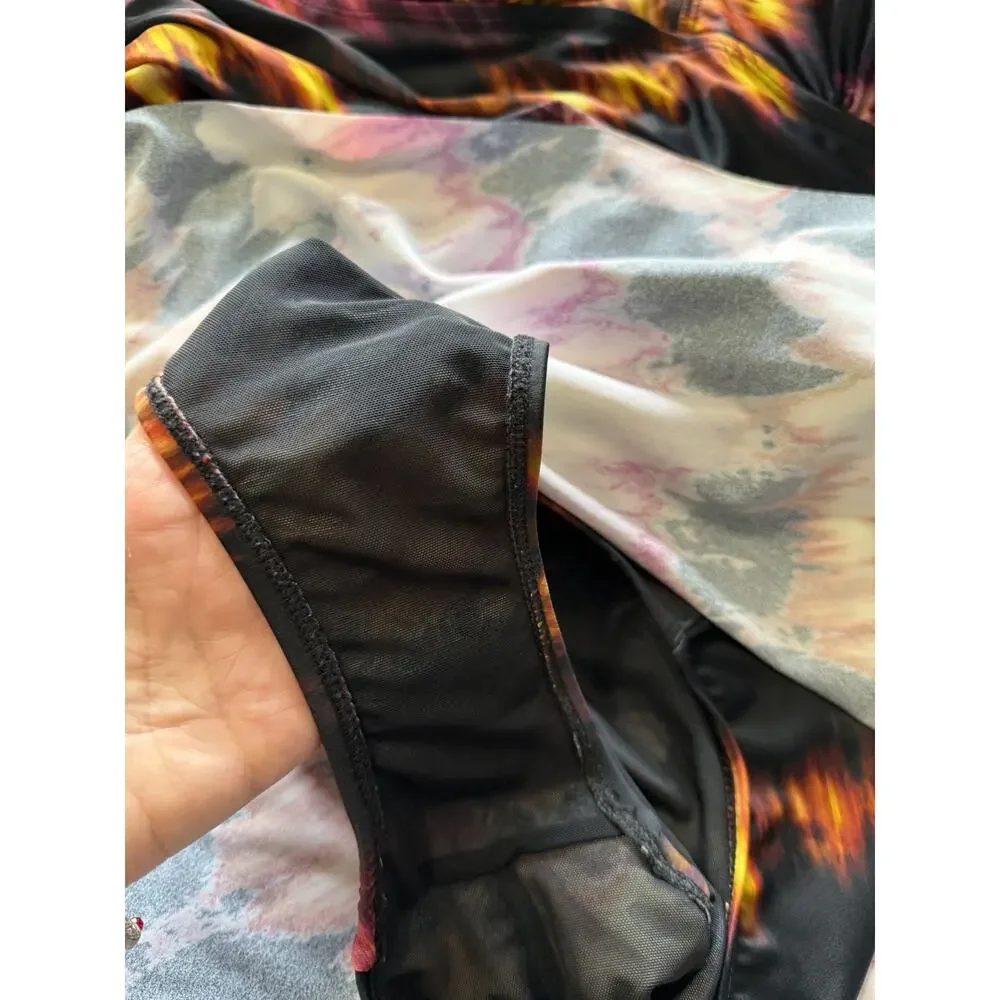 Torrid Size 1 1X 14-16 Wireless Short Asymmetrical Swim Dress with Brief Tie Dye